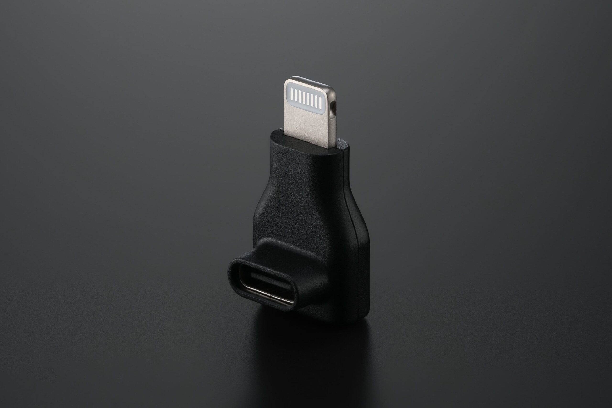 DJI Mic Series Mobile Receiver Adapter (USB-C to Lightning)